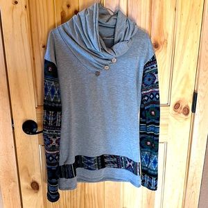Women’s sweater cowl neck tunic